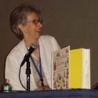 Susan Straub, founder of the Read to Me Program at RTM event